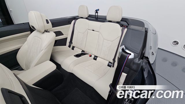 BMW 4 Series (G22) M440i xDrive Pro First Edition Convertible 2025 — фото 32