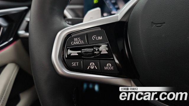BMW 4 Series (G22) M440i xDrive Pro First Edition Convertible 2025 — фото 35