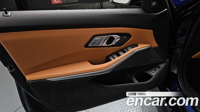 BMW 3 Series (G20) 320i M Sport 2025 — фото 24