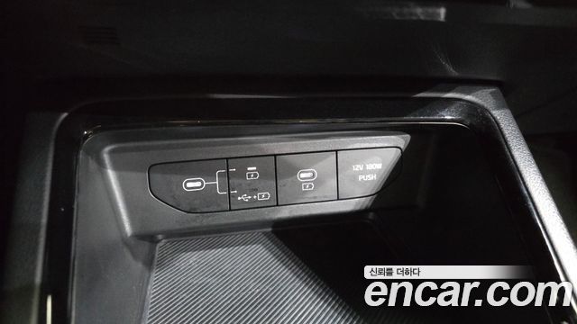 Kia K5 (III) 2.0 Prestige 2024 — фото 12