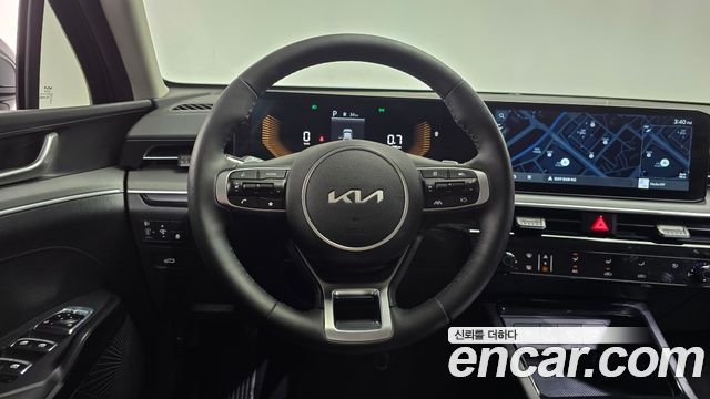 Kia K5 (III) 2.0 Prestige 2024 — фото 14
