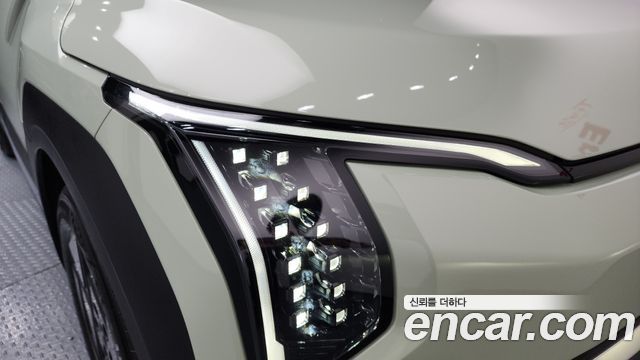 Kia EV3 Standard 2WD Earth 2025 — фото 22