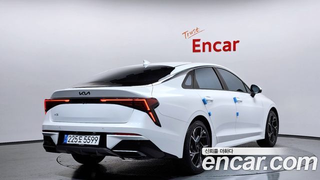 Kia K5 (III) 2.0 LPi Signature 2024 — фото 2