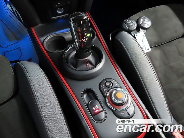 MINI Cooper S Countryman JCW 2nd 2021 — фото 9