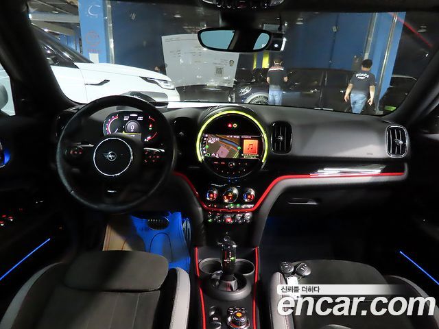 MINI Cooper S Countryman JCW 2nd 2021 — фото 22