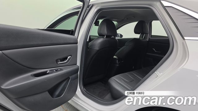 Hyundai Avante (CN7) 1.6 Inspiration 2021 — фото 16