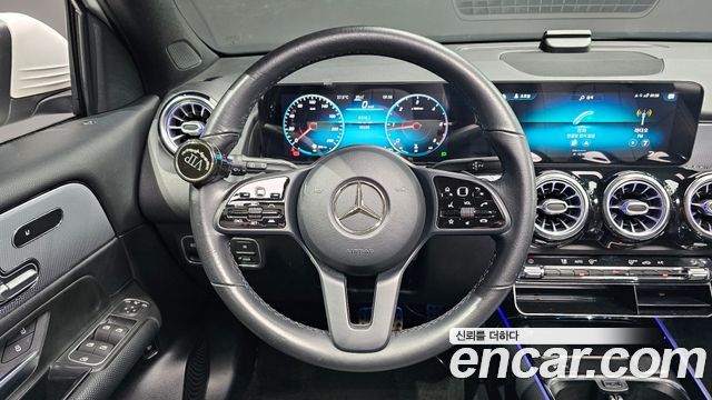 Mercedes-Benz GLB-Class (X247) GLB200 d 2021 — фото 17