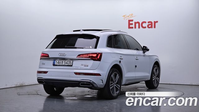 Audi Q5 (FY) 45 TFSI Quattro Premium 2021 — фото 2