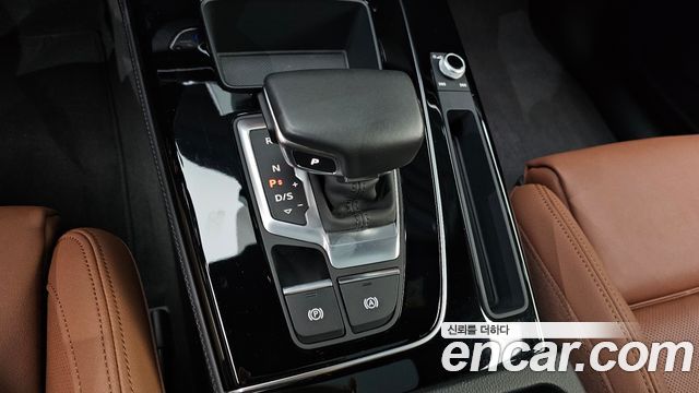 Audi Q5 (FY) 45 TFSI Quattro Premium 2021 — фото 9