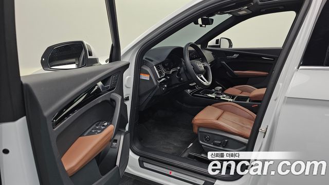Audi Q5 (FY) 45 TFSI Quattro Premium 2021 — фото 10