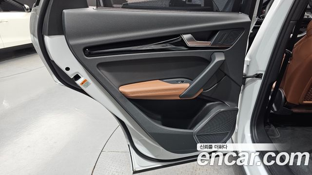 Audi Q5 (FY) 45 TFSI Quattro Premium 2021 — фото 25