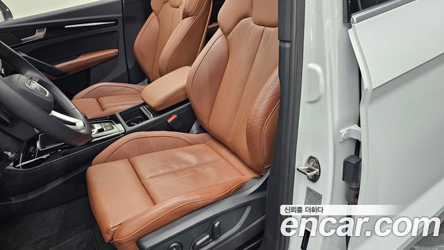 Audi Q5 (FY) 45 TFSI Quattro Premium 2021 — фото 30