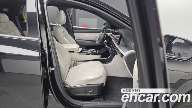 Hyundai Tucson (NX4) Gasoline 1.6 Turbo 2WD Inspiration 2024 — фото 11