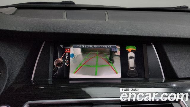 BMW 5 Series GT (F07) GT 30d xDrive 2016 — фото 15