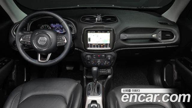 Jeep Renegade 2.4 Limited 2021 — фото 7