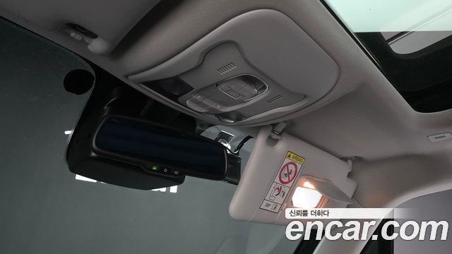 Jeep Renegade 2.4 Limited 2021 — фото 17