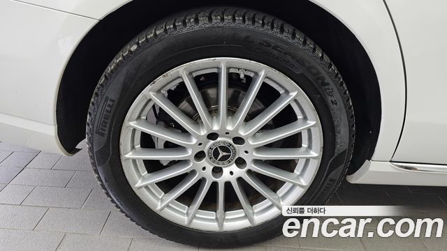 Mercedes-Benz E-Class (W213) E250 Exclusive 2021 — фото 5