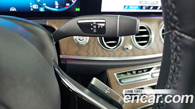 Mercedes-Benz E-Class (W213) E250 Exclusive 2021 — фото 9