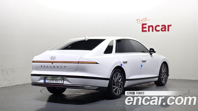 Hyundai Grandeur (GN7) 3.5 LPG 2WD Premium 2023 — фото 2