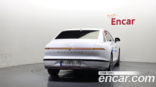 Hyundai Grandeur (GN7) 3.5 LPG 2WD Premium 2023 — фото 4