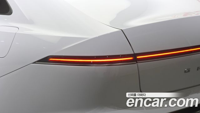 Hyundai Grandeur (GN7) 3.5 LPG 2WD Premium 2023 — фото 23