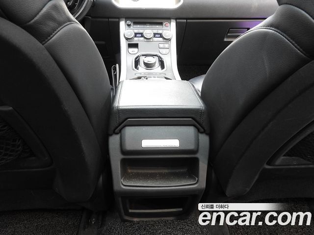 Land Rover Range Rover Evoque 2.0 TD4 SE 2018 — фото 21