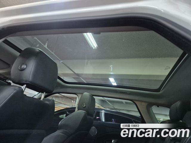 Land Rover Range Rover Evoque 2.0 TD4 SE 2018 — фото 24