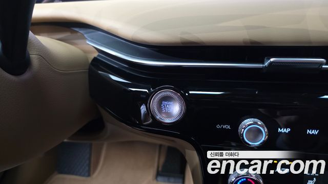 Genesis G80 (RG3) Gasoline 2.5 Turbo 2WD 2027 — фото 29