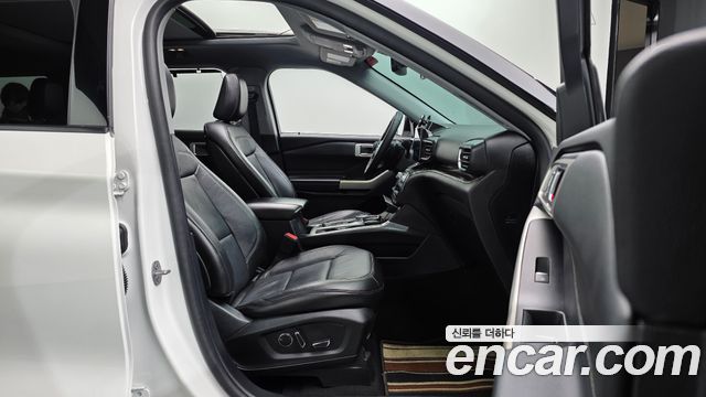 Ford Explorer (VI) 2.3 LimIted 4WD 2020 — фото 26