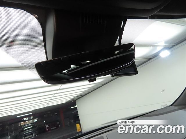 Chevrolet Tahoe 6.2 High Country 4WD 2023 — фото 17