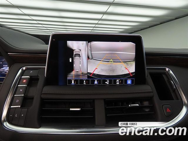 Chevrolet Tahoe 6.2 High Country 4WD 2023 — фото 19