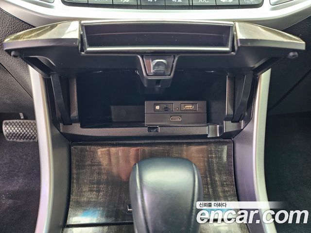Honda Accord 2.4 9th 2014 — фото 24