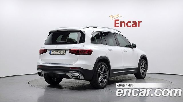 Mercedes-Benz GLB-Class (X247) GLB250 4MATIC 2021 — фото 2