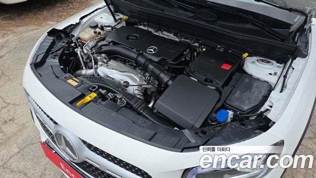 Mercedes-Benz GLB-Class (X247) GLB250 4MATIC 2021 — фото 6