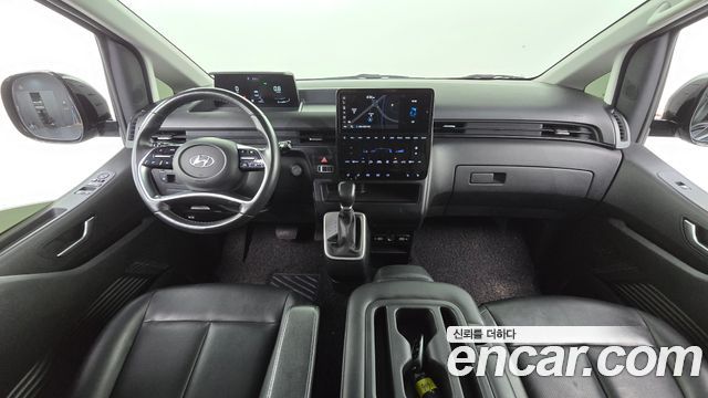Hyundai Staria 4WD Tourer 9-Seater Modern 2022 — фото 7