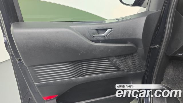 Hyundai Staria 4WD Tourer 9-Seater Modern 2022 — фото 24