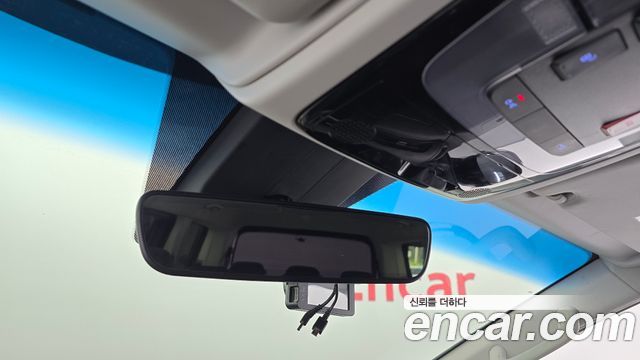 Hyundai Staria 4WD Tourer 9-Seater Modern 2022 — фото 27