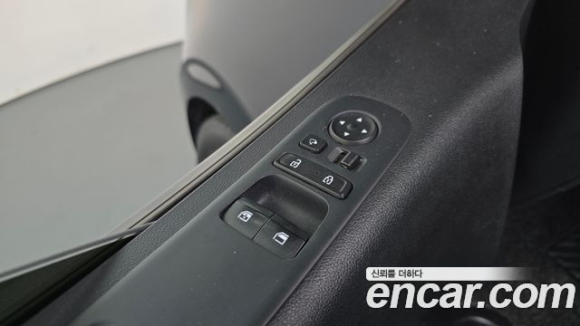 Hyundai Staria 4WD Tourer 9-Seater Modern 2022 — фото 29
