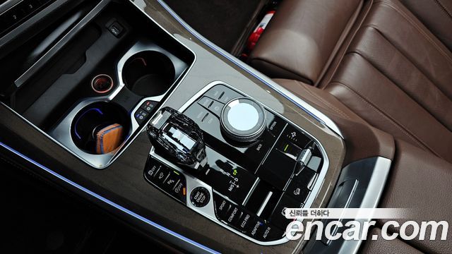 BMW X5 (G05) xDrive 40i xLine 2022 — фото 9