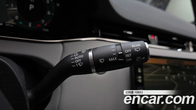 Land Rover Range Rover Evoque (II) P250 Dynamic SE 2024 — фото 19