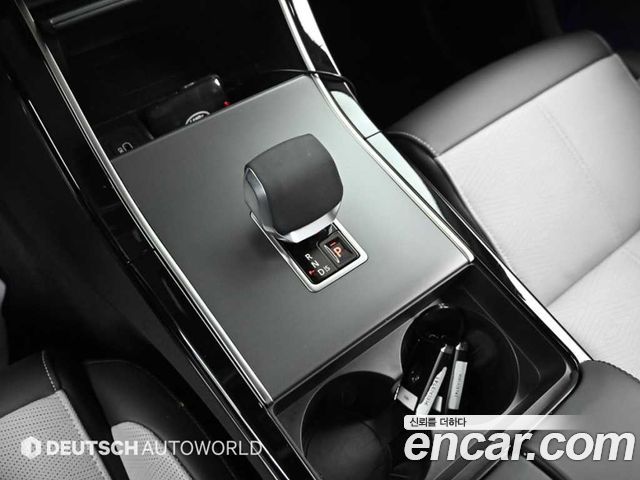 Land Rover Range Rover Velar 3.0 P400 Dynamic HSE 2025 — фото 9