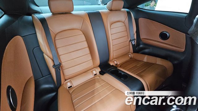 Mercedes-Benz C-Class (W205) C220 d 4MATIC Coupe 2019 — фото 11