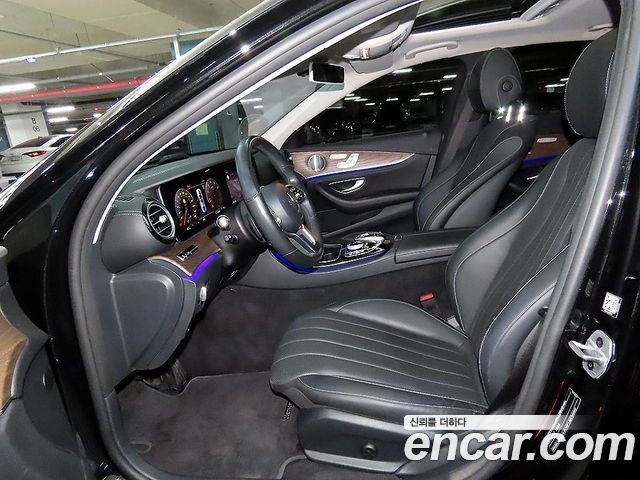 Mercedes-Benz E-Class (W213) E300 4MATIC Exclusive 2020 — фото 6