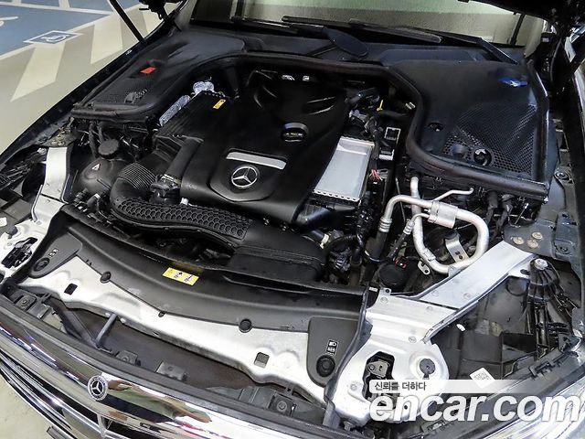 Mercedes-Benz E-Class (W213) E300 4MATIC Exclusive 2020 — фото 19