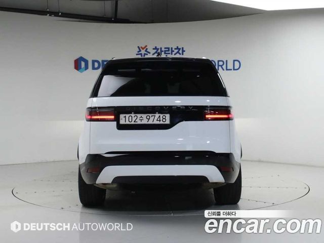 Land Rover Discovery 5 P360 Dynamic HSE 2024 — фото 4