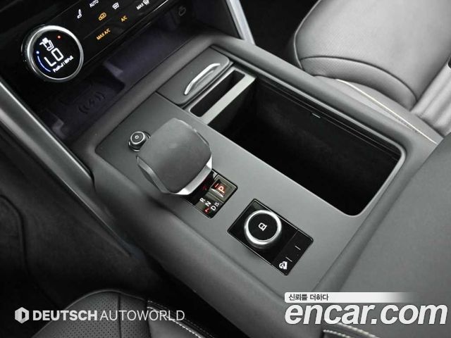 Land Rover Discovery 5 P360 Dynamic HSE 2024 — фото 9