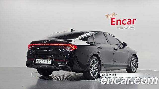 Kia K5 (III) 2.0 Noblesse 2023 — фото 2