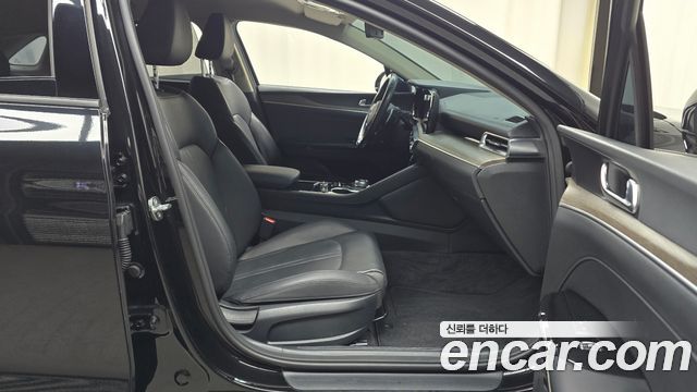 Kia K5 (III) 2.0 Noblesse 2023 — фото 11