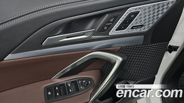 BMW X1 (U11) xDrive 20i M Sport 2025 — фото 27
