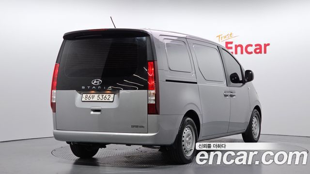 Hyundai Staria Cargo 3-Seater Smart 2022 — фото 2